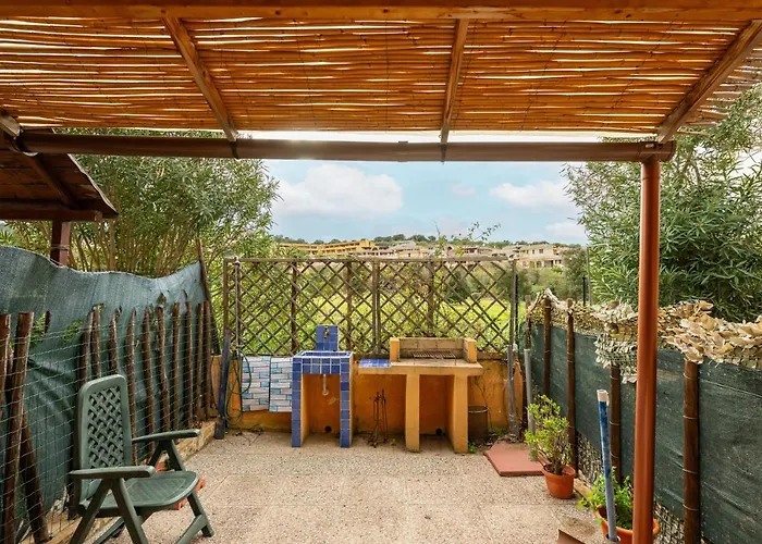 Pentagramma Semesterbostad Villasimius